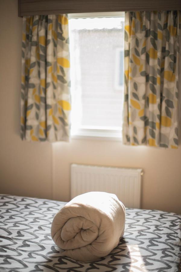 41 Orchard Bank, 3 Bed, Rockley Park Poole 빌라 외부 사진