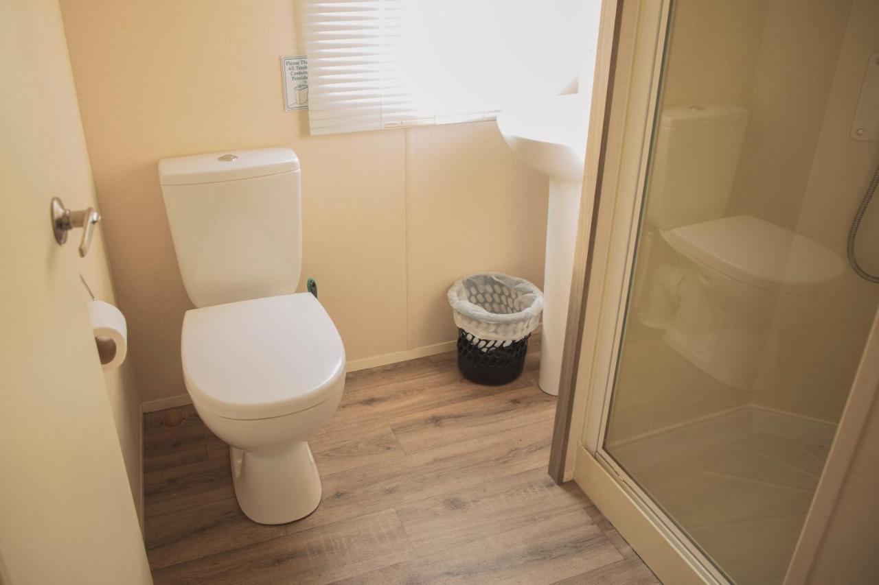 41 Orchard Bank, 3 Bed, Rockley Park Poole 빌라 외부 사진
