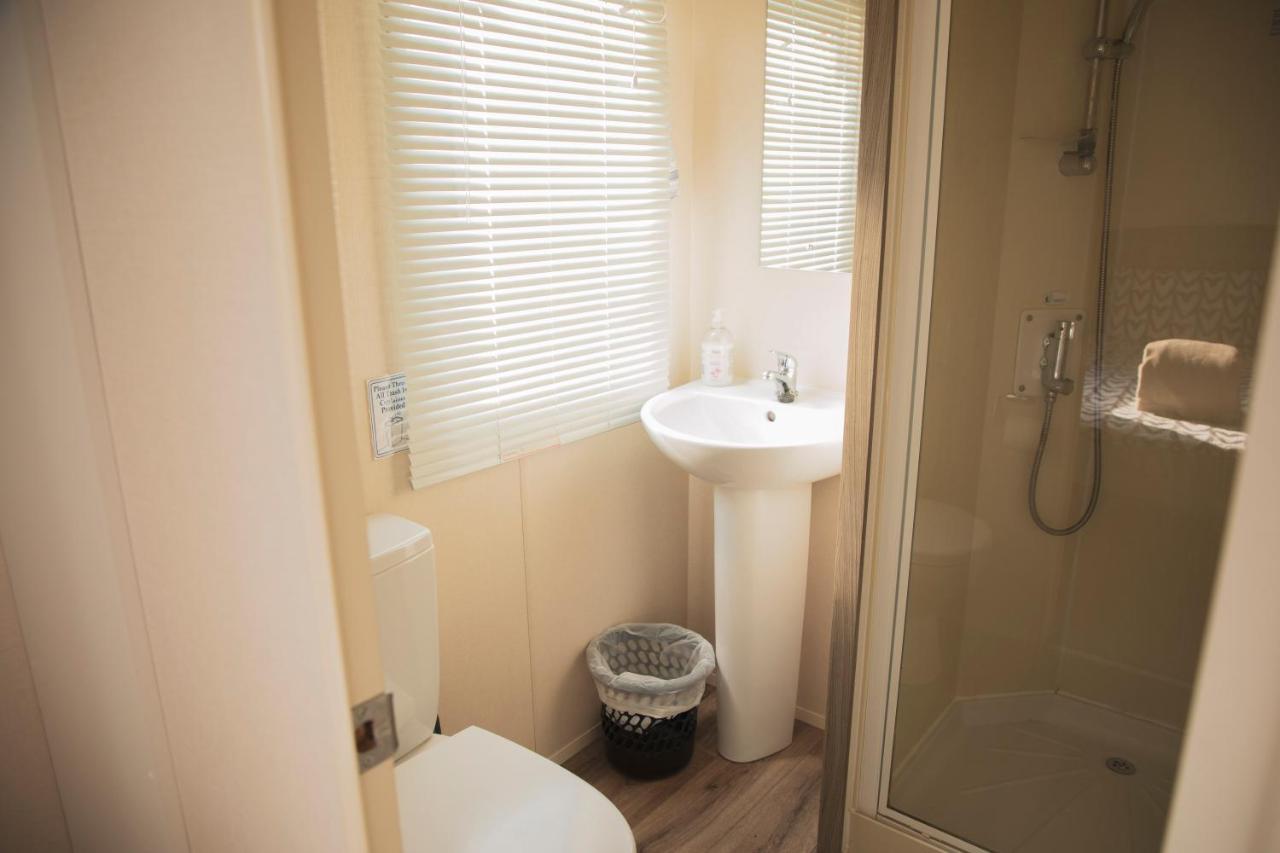 41 Orchard Bank, 3 Bed, Rockley Park Poole 빌라 외부 사진